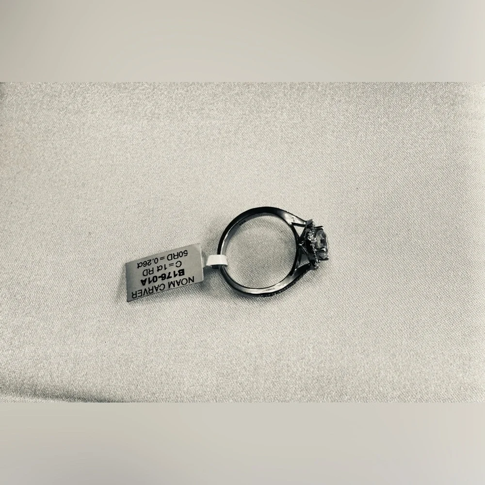 NWT Elegant Sterling Silver Ring with Cubic Zirconias